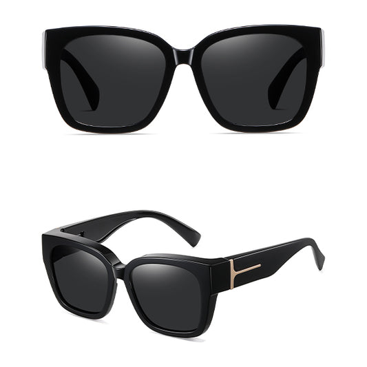 Oversized Oval Sunglasses - Vittorio Classic Cover Design